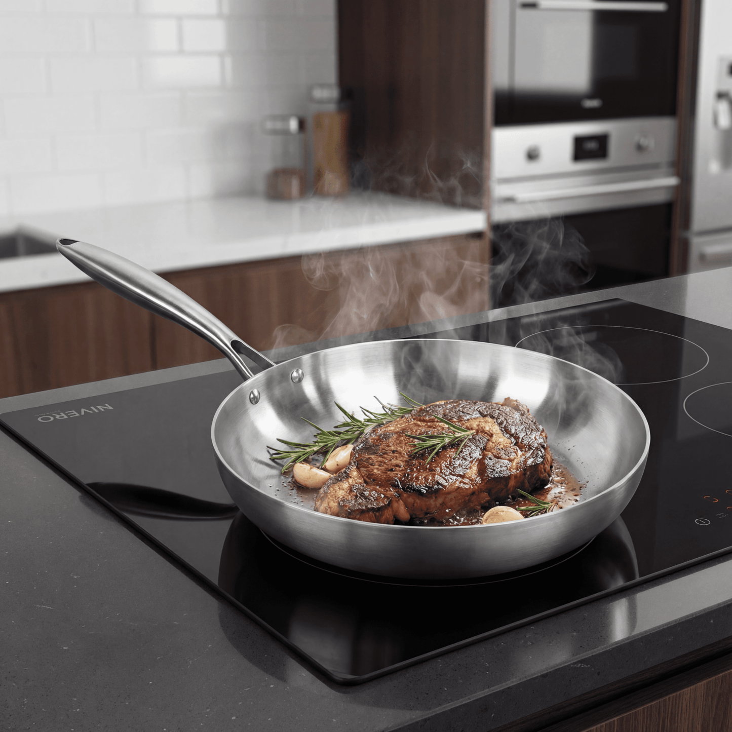 מחבת טיגון מנירוסטה למניעת פלסטיקים ובקטריות מבית NIVERO - NIVERO